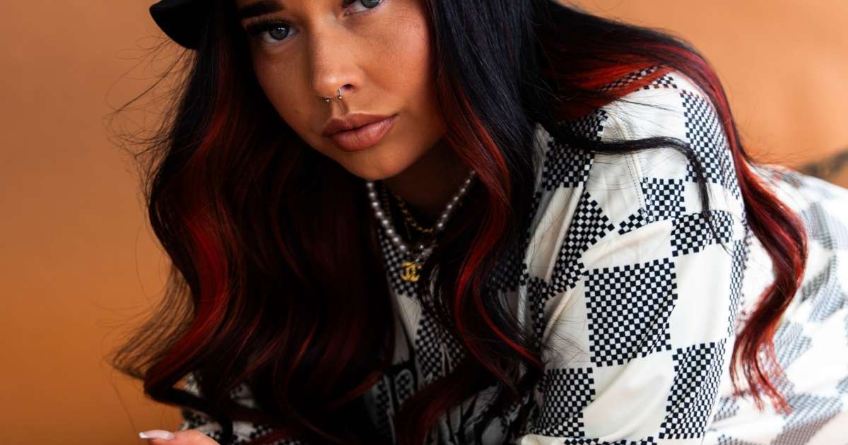 EVIE: The Power of the Unpolished - ARTISTS - Mixmag Netherlands